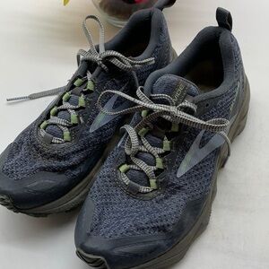 Brooks Divide Blue Running Shoes Sz 7. BRK0255